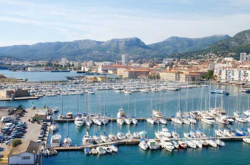 Cote D'Azur Appart Spacieux / Lumineux Тулон Экстерьер фото